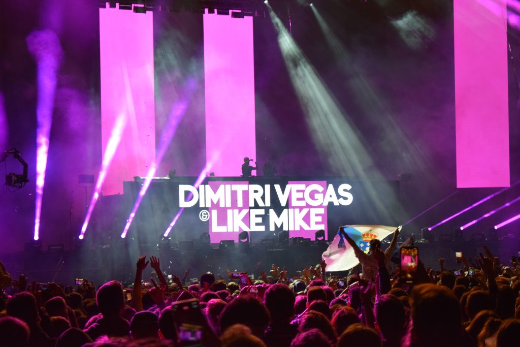 Dimitri Vegas & Like Mike en su actuación para O Son do Camiño 2019